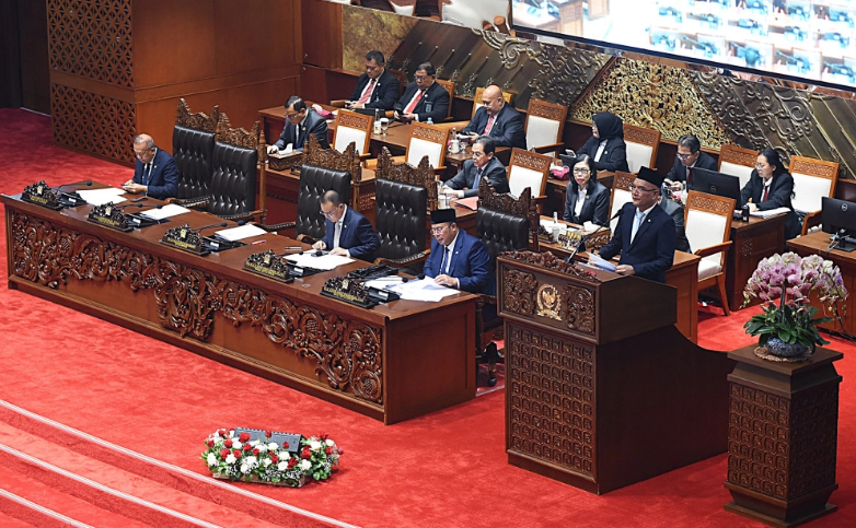 DPR Setujui UU Haji, 5 Ketentuan Baru Penyelenggaraan Haji Mulai Berlaku Tahun 2026
