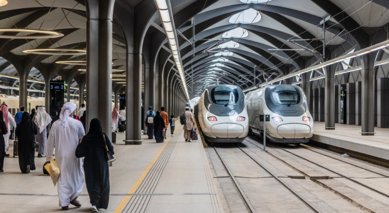 Jemaah Haji Indonesia Kini Punya Akses “Eksklusif” untuk Nikmati Layanan Kereta Cepat Haramain